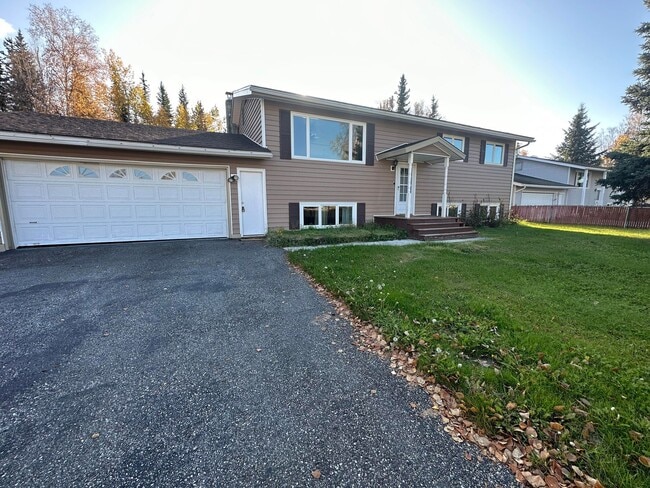 property at 2068 Bridgewater Dr