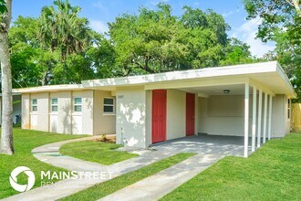 3307 S Park Ave in Sanford, FL - Foto de edificio - Building Photo