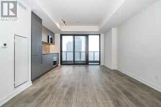 35 Parliament St in Toronto, ON - Building Photo - Building Photo