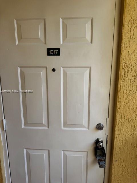 1017 Shoma Dr in West Palm Beach, FL - Building Photo