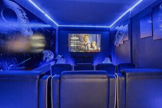 8950 Bismarck Palm Rd in Kissimmee, FL - Building Photo - Building Photo