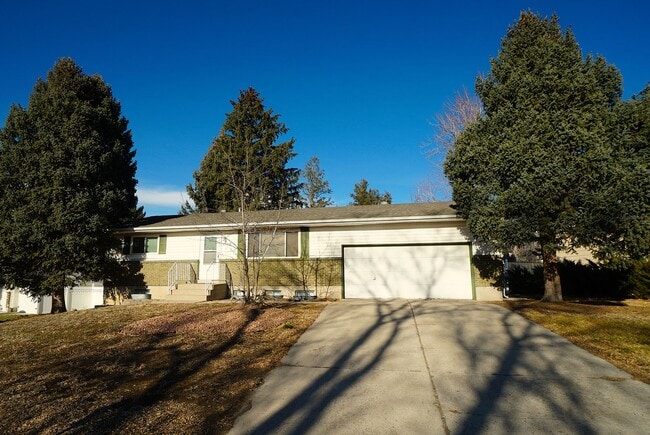 4750 S Splendid Cir in Colorado Springs, CO - Building Photo - Building Photo