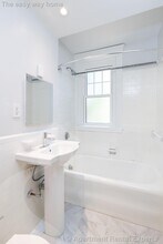19 A Forest St in Cambridge, MA - Building Photo - Building Photo