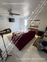 28141 Alaminos Dr in Santa Clarita, CA - Building Photo - Building Photo