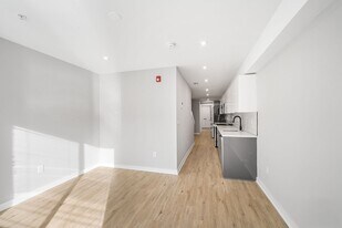 1725 N 25th St in Philadelphia, PA - Building Photo