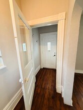 2437 Cobden St in Pittsburgh, PA - Building Photo - Building Photo