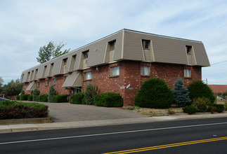 Buckleyplace Apartments in Aurora, CO - Building Photo - Building Photo