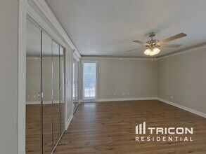 2376 Millwood Ln in Clearwater, FL - Building Photo - Building Photo