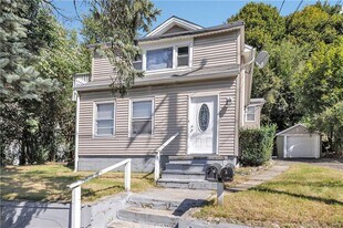 156 New Haven Ave in Derby, CT - Building Photo