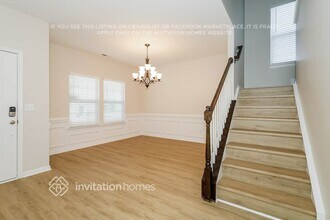 1841 Swan Dr in Charlotte, NC - Foto de edificio - Building Photo