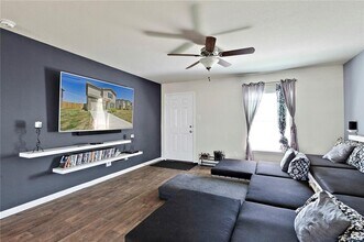 712 Cleary Ln in Jarrell, TX - Building Photo - Building Photo