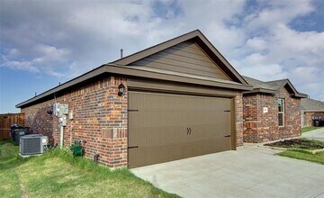 4701 Salers Wy in Forney, TX - Building Photo - Building Photo