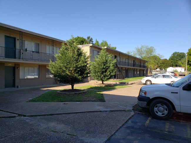 College Creek Apartments in Texarkana, TX - Foto de edificio - Building Photo