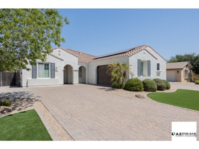 property at 15580 W Campbell Ave