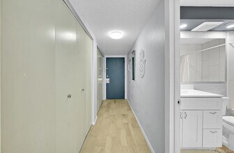 1050 N Lafayette St, Unit 303 in Denver, CO - Foto de edificio - Building Photo