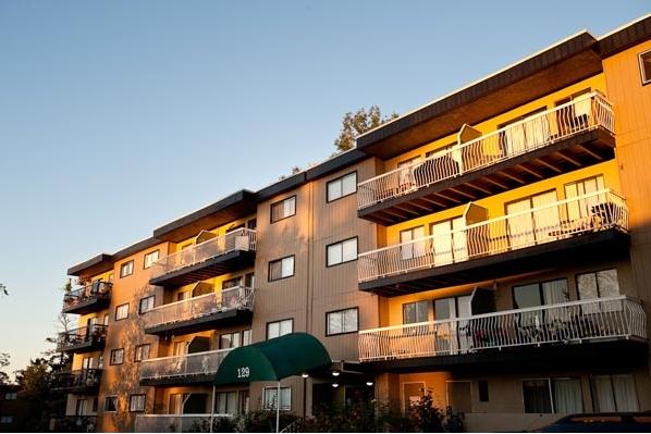 Gordreau Apartments in Victoria, BC - Building Photo