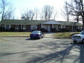 305 Miami Cir in Greenville, OH - Building Photo - Building Photo