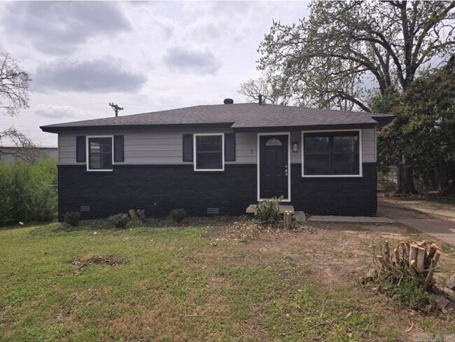 property at 5 Oakview Dr