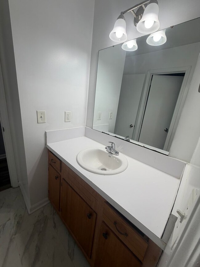 4446 Farmwood St in Ladson, SC - Building Photo - Building Photo