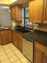 4385 Pasadena Cir in Sarasota, FL - Foto de edificio - Building Photo