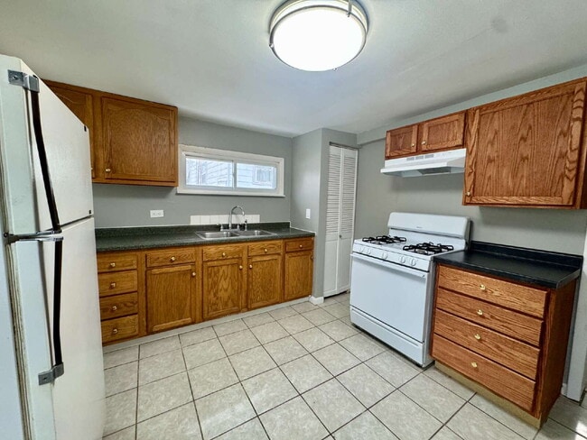 124 W 3rd St in Streator, IL - Building Photo - Building Photo