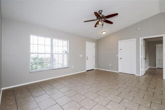 4221 Sunny Glen Dr in Lakeland, FL - Building Photo - Building Photo