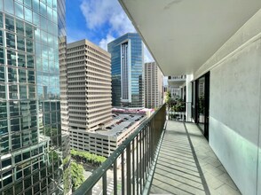 225 Queen St in Honolulu, HI - Foto de edificio - Building Photo