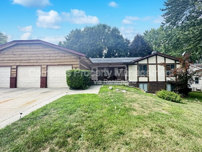property at 4699 Stauffer Ave SE