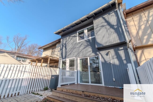 property at 4254 Cayuga Rd