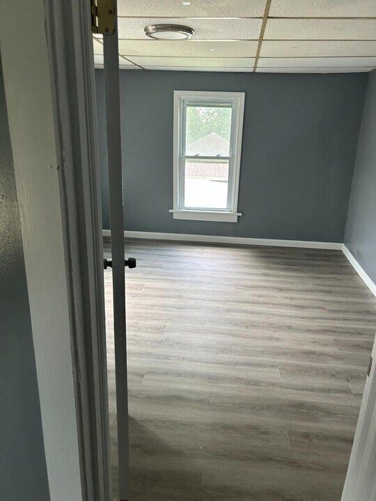 24 Burdick Ave in Johnson City, NY - Building Photo