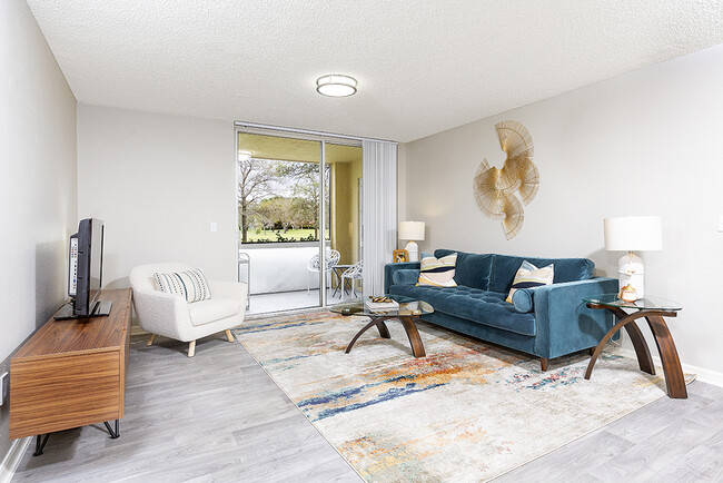 Mosaic in Coral Springs, FL - Building Photo - Building Photo