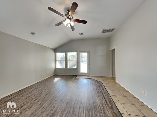 14617 Moon Daisy Dr in Edmond, OK - Building Photo - Building Photo