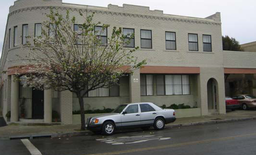 Parker Avenue Apartments in Rodeo, CA - Foto de edificio - Building Photo