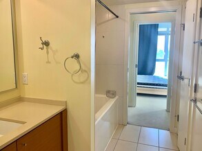 7373 Westminster Hwy in Richmond, BC - Building Photo - Building Photo