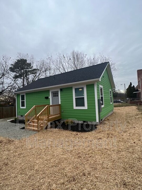 1115 Eva St in Durham, NC - Building Photo