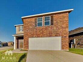 6301 Tropicana Way in Forney, TX - Building Photo