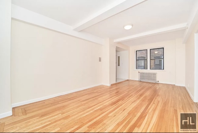 850 Amsterdam Ave