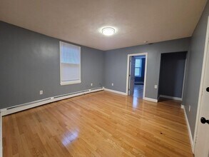 237 Chestnut St in Chelsea, MA - Building Photo - Building Photo