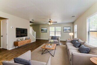 7934 Dueling Oak in San Antonio, TX - Building Photo - Building Photo