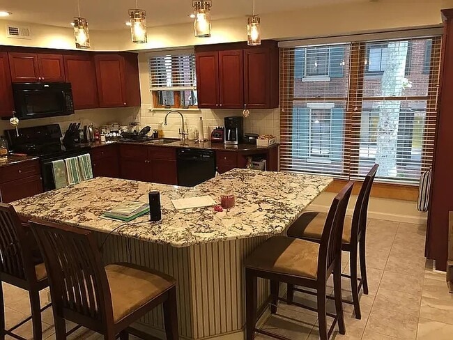 property at 2044 Appletree St