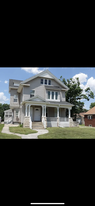 589 E Losey St, Unit 597 E. Losey Unit A 1stFl in Galesburg, IL - Building Photo
