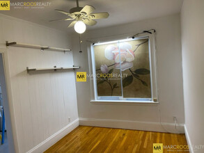 75 S Huntington Ave, Unit Huntington Ave #4 in Boston, MA - Foto de edificio - Building Photo