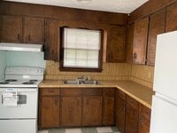 991 Neilson St photo'