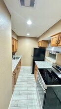 3348 Burke Rd in Pasadena, TX - Building Photo - Building Photo