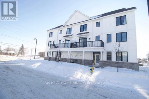 property at 10 Caspian Row