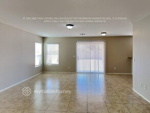 11821 W Laurel Ln, Unit 09-103 in El Mirage, AZ - Building Photo - Building Photo