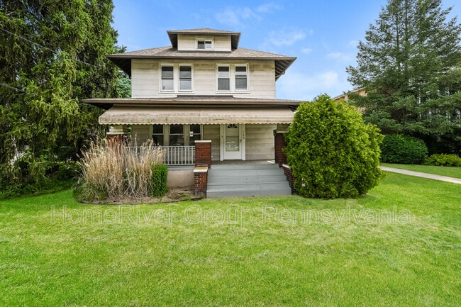 1659 Lincoln Way in White Oak, PA - Building Photo - Building Photo