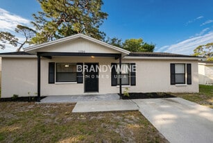 11704 127th Ave N, Unit 1013 in Largo, FL - Building Photo