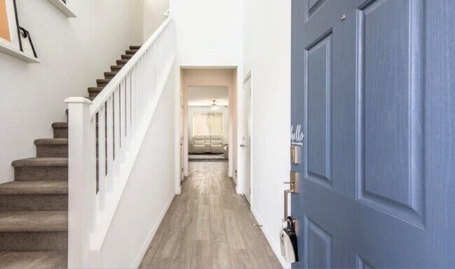 3011 Coveri Ct in Las Vegas, NV - Building Photo - Building Photo