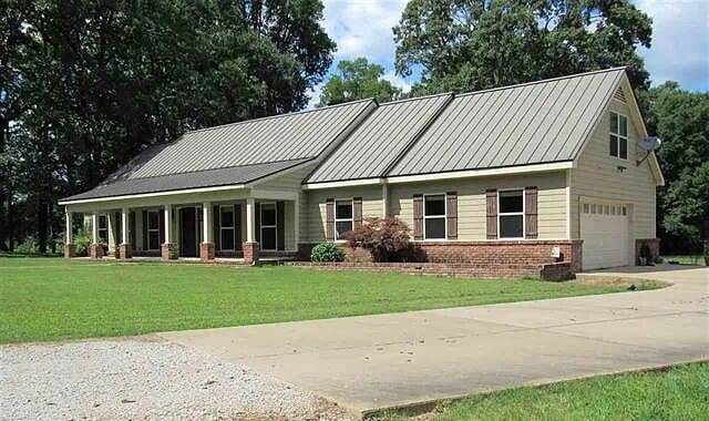 property at 3208 MS-309